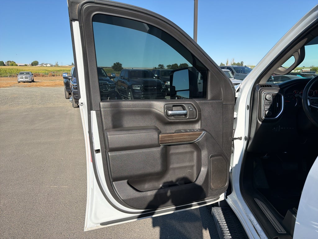 2021 Chevrolet Silverado 3500HD Chassis LT