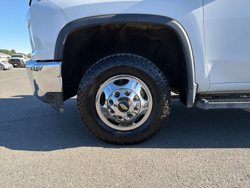 2021 Chevrolet Silverado 3500HD Chassis LT
