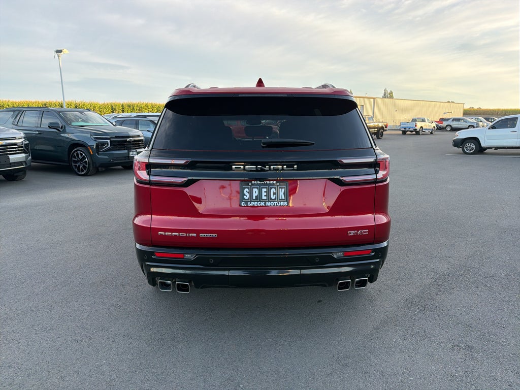 2024 GMC Acadia AWD Denali