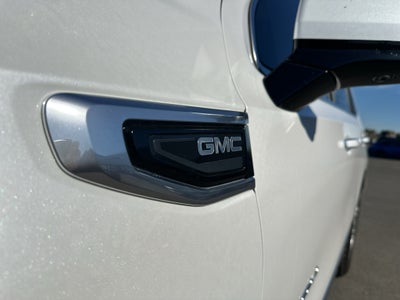 2022 GMC Yukon 4WD Denali