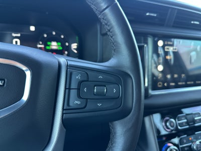 2022 GMC Yukon 4WD Denali
