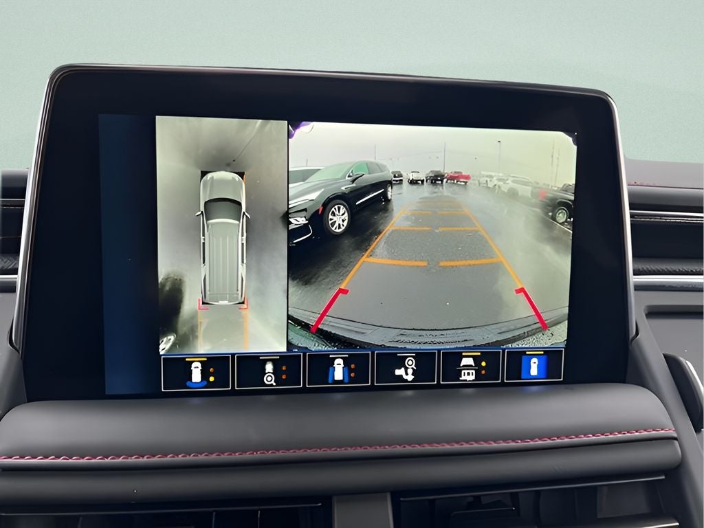 2024 Chevrolet Suburban 4WD RST