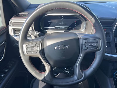 2024 Chevrolet Suburban 4WD RST