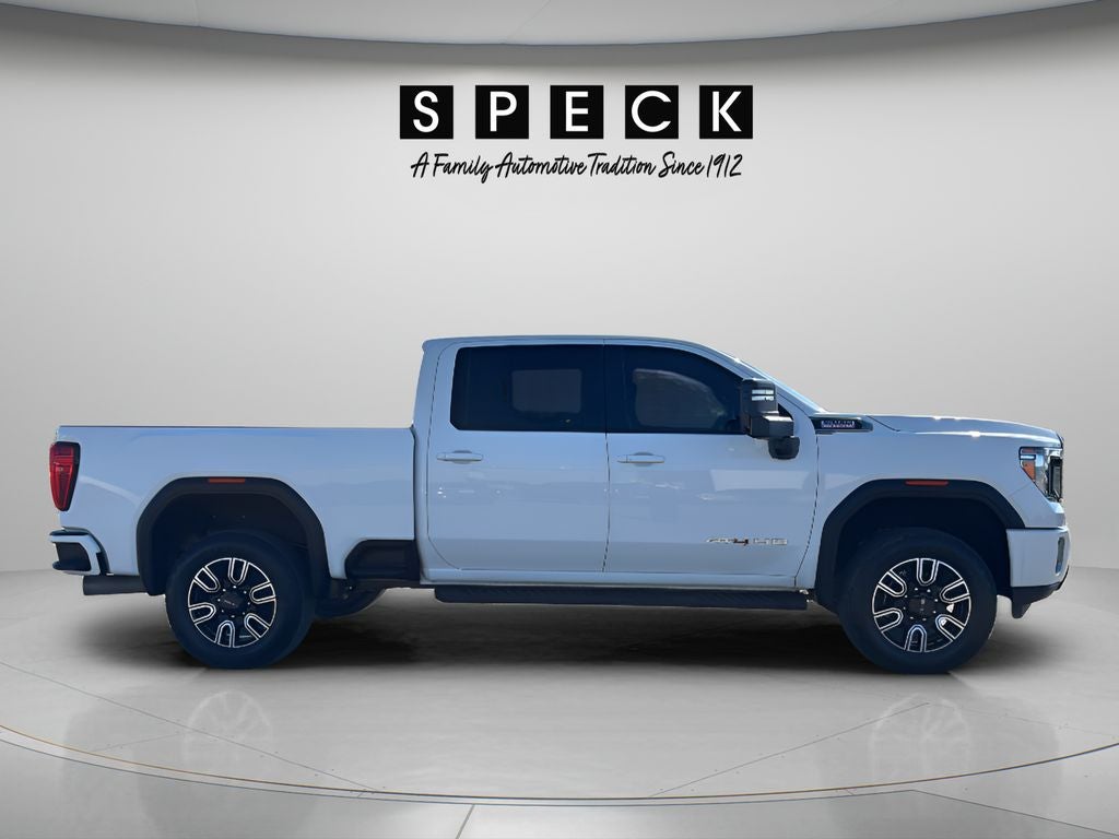 2022 GMC Sierra 2500HD 4WD Crew Cab Standard Bed AT4