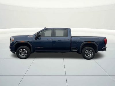 2022 GMC Sierra 2500HD 4WD Crew Cab Standard Bed AT4