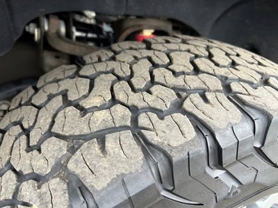 2022 GMC Sierra 2500HD 4WD Crew Cab Standard Bed AT4