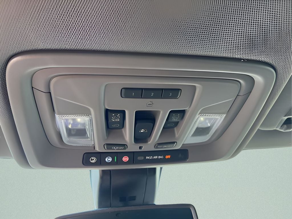 2022 GMC Sierra 3500HD 4WD Crew Cab Standard Bed Denali