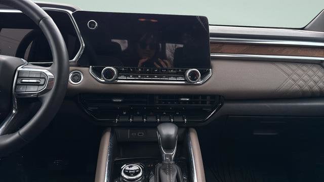 2024 GMC Canyon 4WD Denali