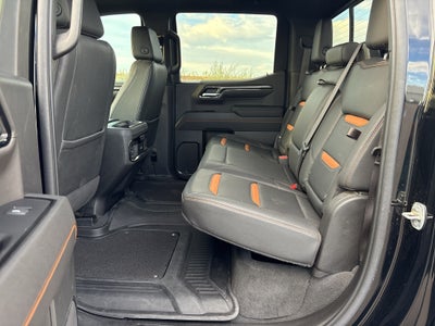 2023 GMC Sierra 1500 4WD Crew Cab Short Box AT4