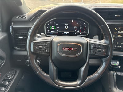 2023 GMC Sierra 1500 4WD Crew Cab Short Box AT4
