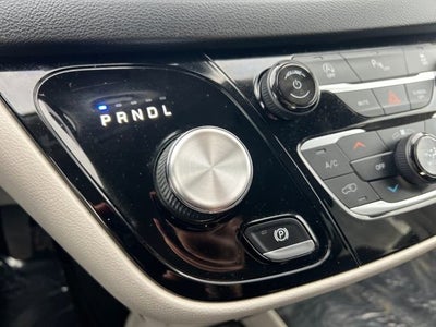 2021 Chrysler Voyager LXI