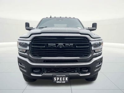 2022 RAM 3500 Laramie Crew Cab 4x4 8' Box
