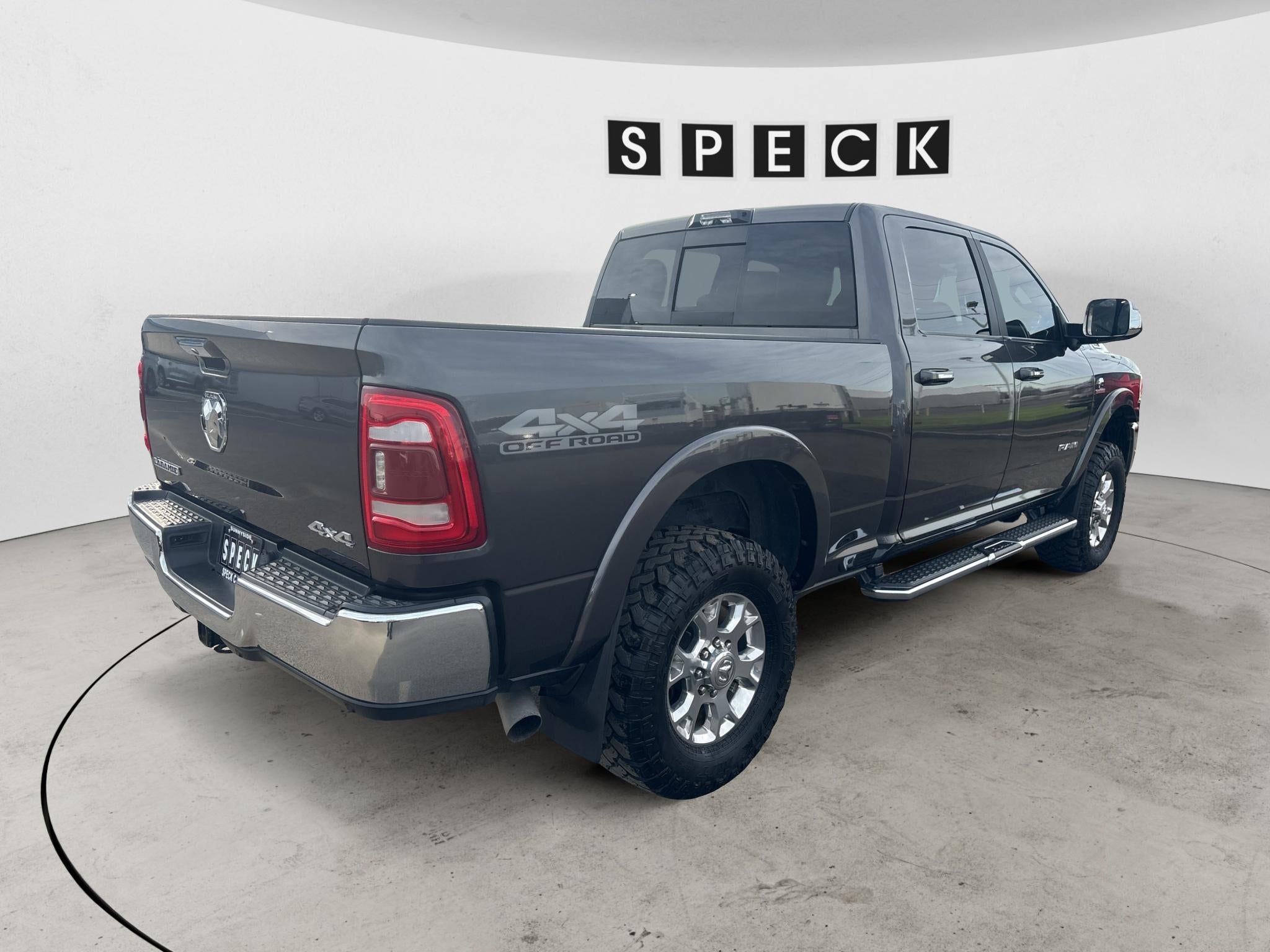 2020 RAM 2500 Laramie Crew Cab 4x4 6'4' Box