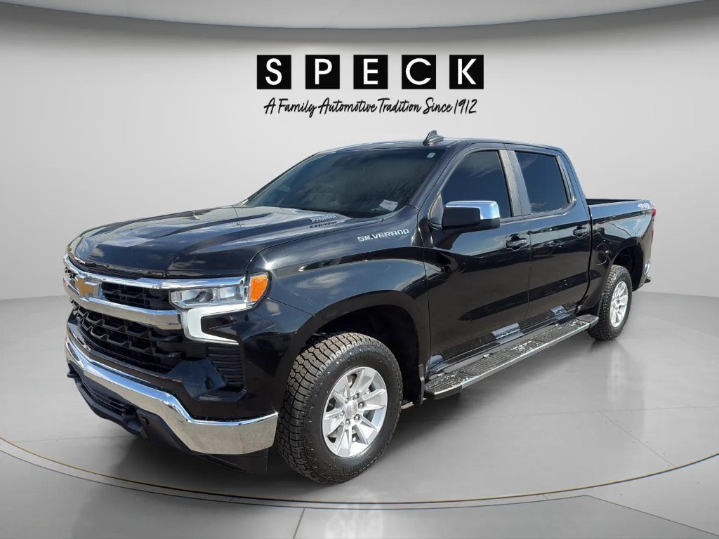 2023 Chevrolet Silverado 1500 4WD Crew Cab Standard Bed LT