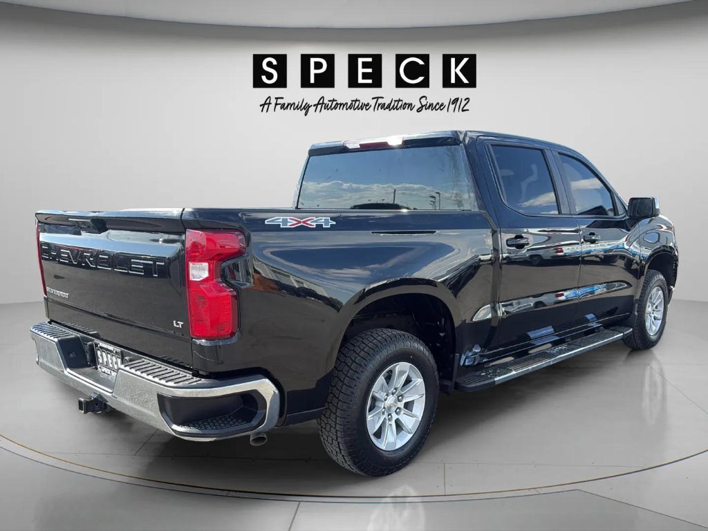 2023 Chevrolet Silverado 1500 4WD Crew Cab Standard Bed LT