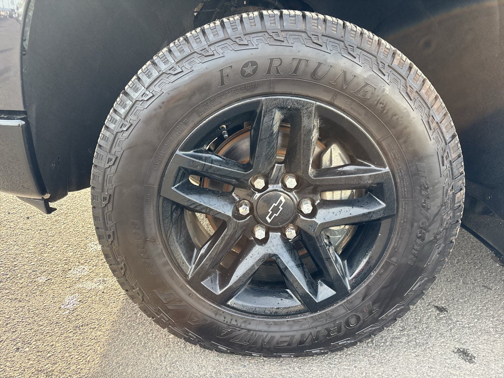 2023 Chevrolet Silverado 1500 4WD Crew Cab Standard Bed LT Trail Boss
