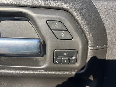 2021 Chevrolet Silverado 1500 4WD Crew Cab Short Bed High Country