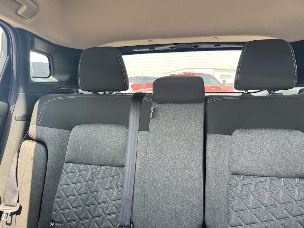 2025 Nissan Kicks SV FWD