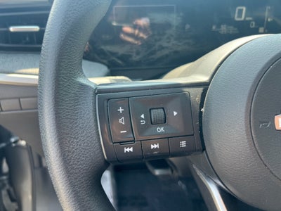 2025 Nissan Kicks SV FWD