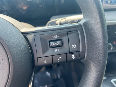 2025 Nissan Kicks SV FWD