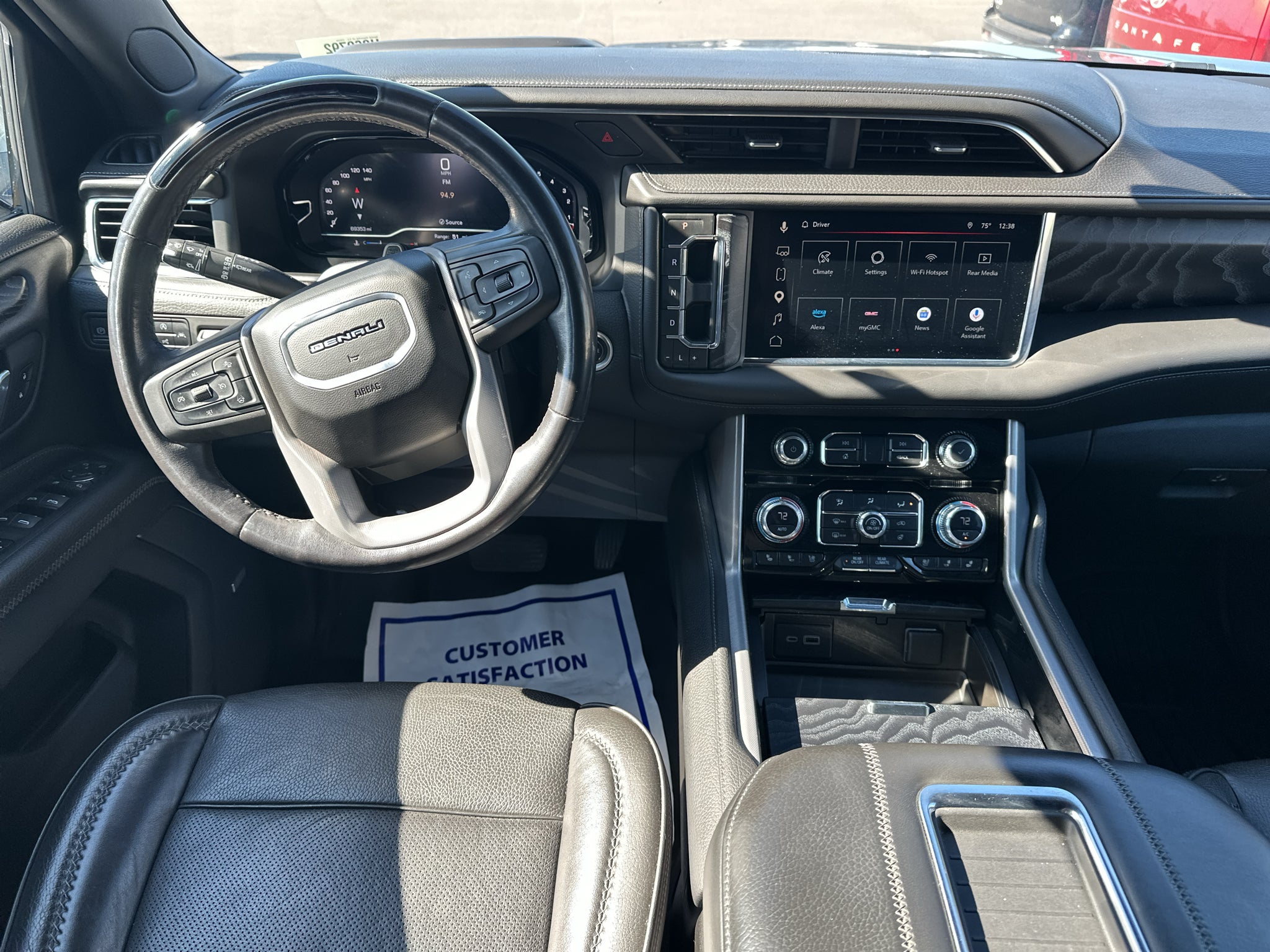 2023 GMC Yukon XL Denali