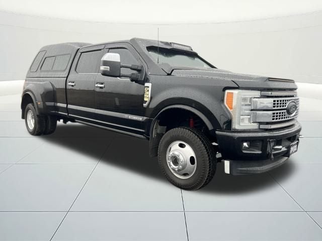 2017 Ford F-350SD Lariat DRW