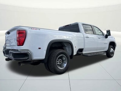 2022 Chevrolet Silverado 3500HD LT