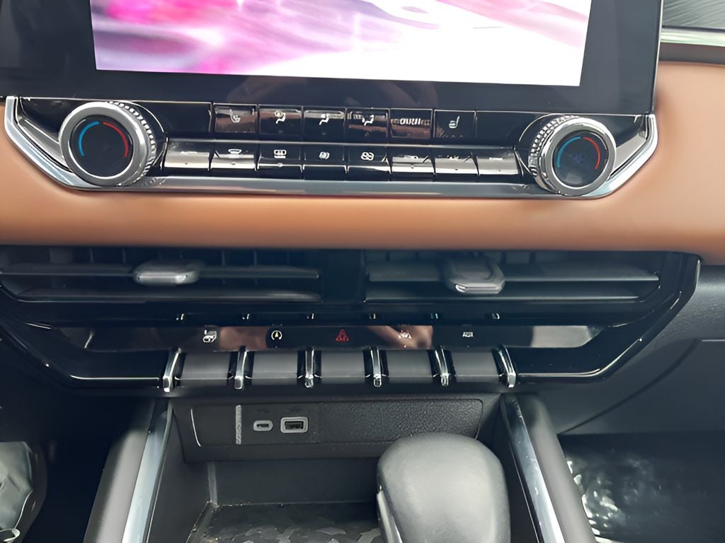 2023 GMC Canyon AT4