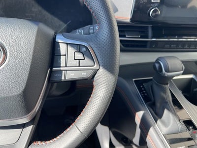 2024 Toyota Sienna XSE 8 Passenger