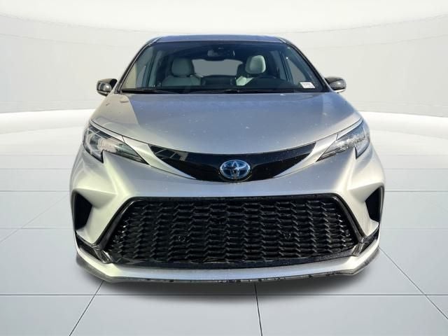 2024 Toyota Sienna XSE 8 Passenger