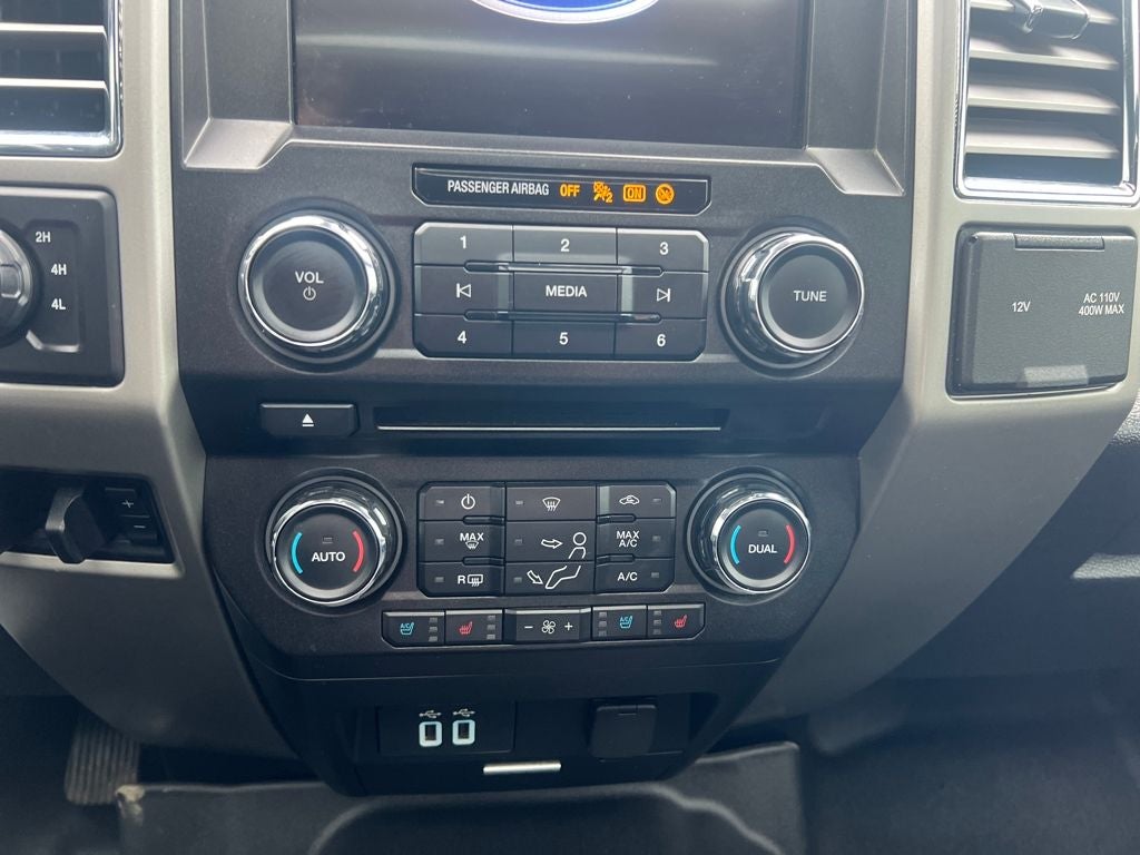 2017 Ford F-350SD Lariat