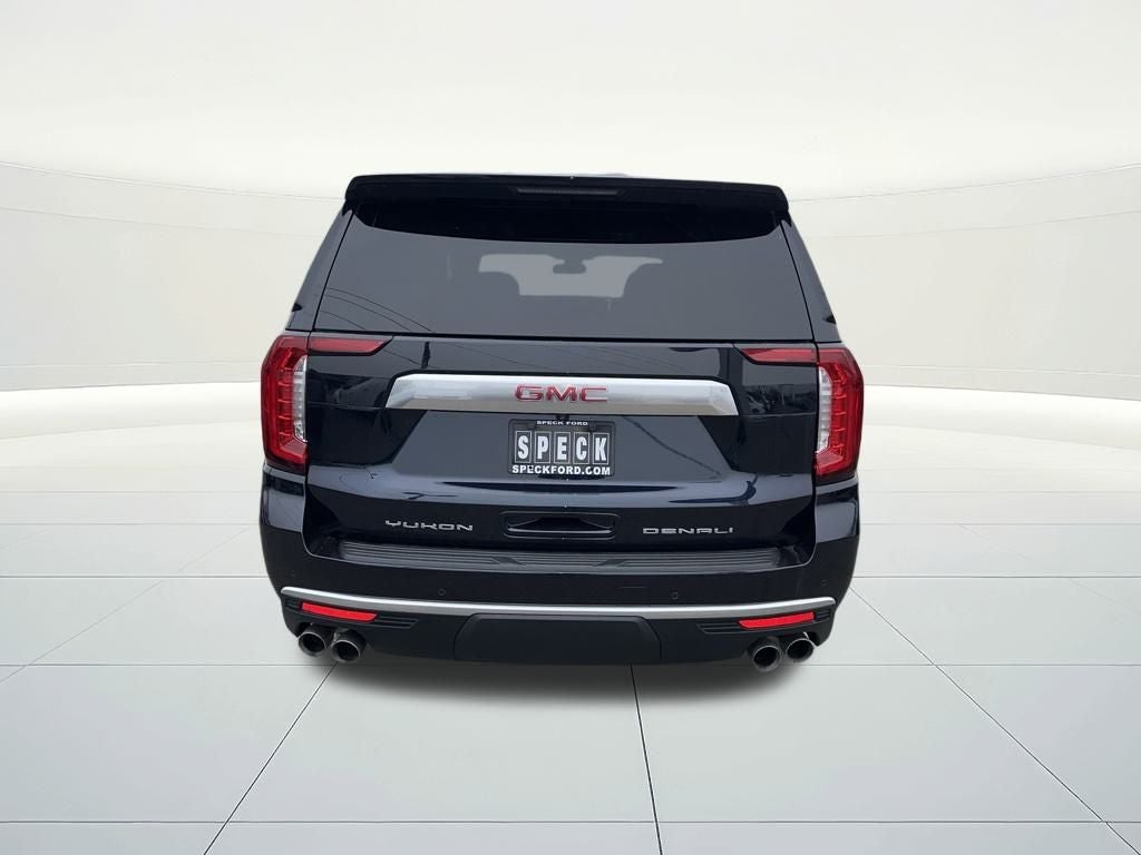 2022 GMC Yukon XL Denali